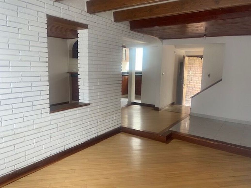Casa de 2 alcobas en venta en Las Margaritas, Bogotá, 134 m² · foto 9 de 20