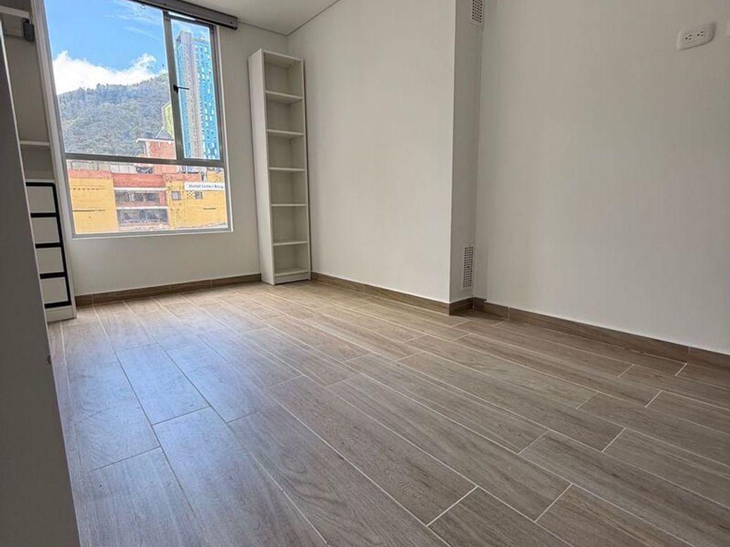 Apartaestudio en venta en Las Nieves, Bogotá, 23 m² · foto 2 de 6