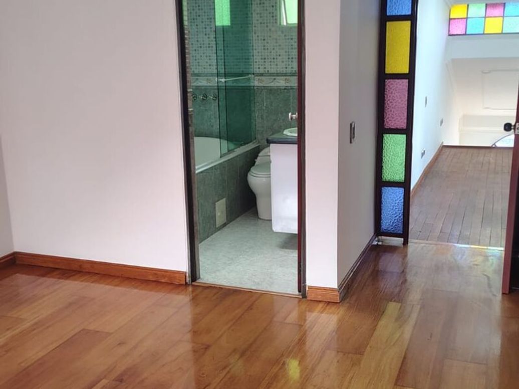 Apartamento de 4 alcobas en venta en Santa Maria, Bogotá, 130 m² · foto 7 de 20