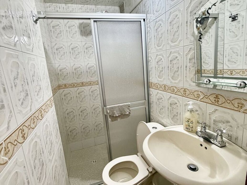 Casa de 5 alcobas en venta en Normandia Occidental, Bogotá, 171 m² · foto 10 de 20