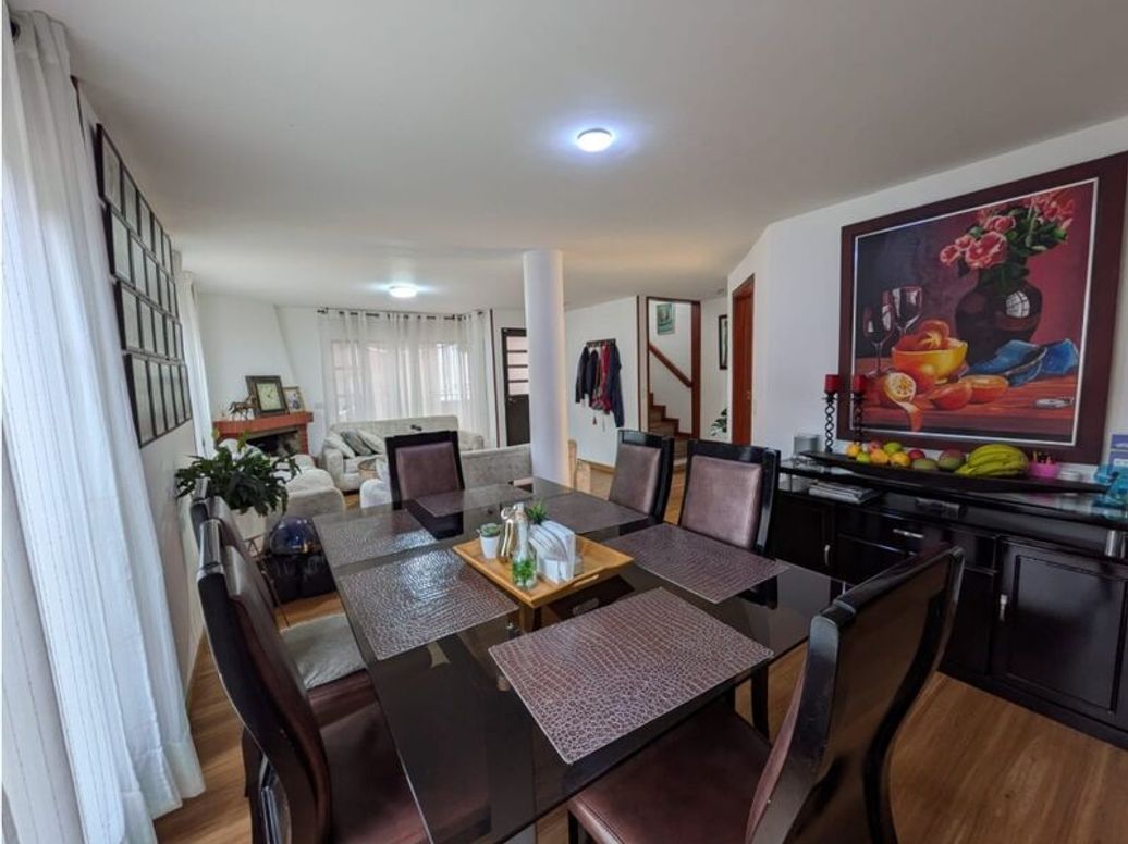Casa de 4 alcobas en venta en Las Cruces, Bogotá, 160 m² · foto 3 de 20
