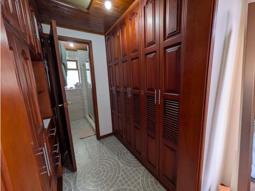 Casa de 4 alcobas en venta en Las Cruces, Bogotá, 160 m² · foto 8 de 20