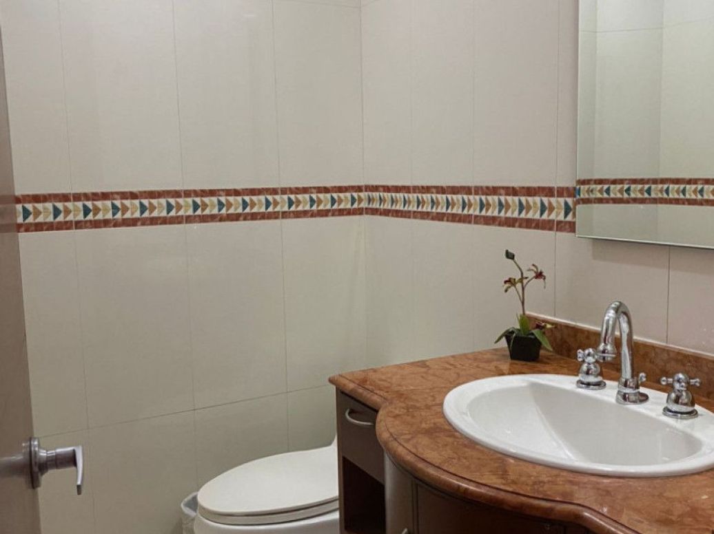 Apartamento de 3 alcobas en venta en San Patricio, Bogotá, 219 m² · foto 14 de 14