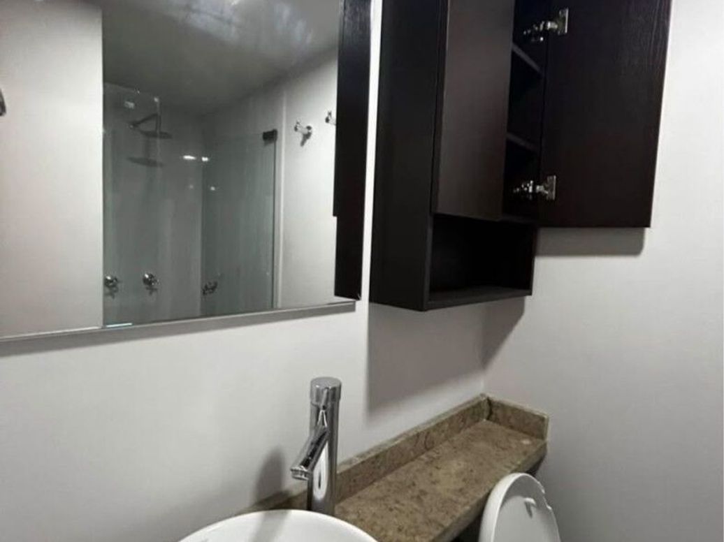 Apartamento de 3 alcobas en venta en Pardo Rubio, Bogotá, 64 m² · foto 7 de 9