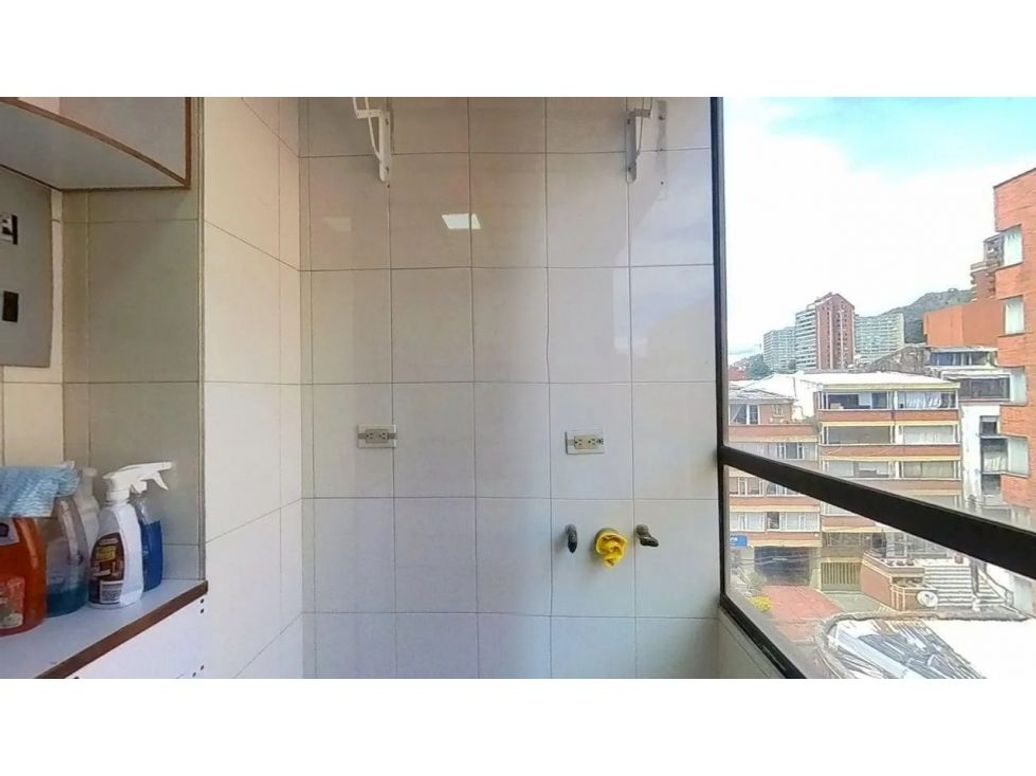 Apartamento de 2 alcobas en venta en Chapinero, Bogotá, 41 m² · foto 6 de 10