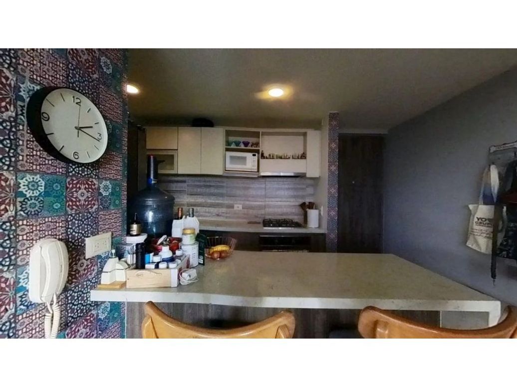 Apartamento de 3 alcobas en venta en Los Alcázares, Bogotá, 69 m² · foto 4 de 10
