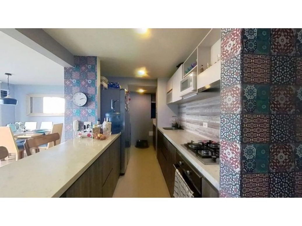 Apartamento de 3 alcobas en venta en Los Alcázares, Bogotá, 69 m² · foto 5 de 10