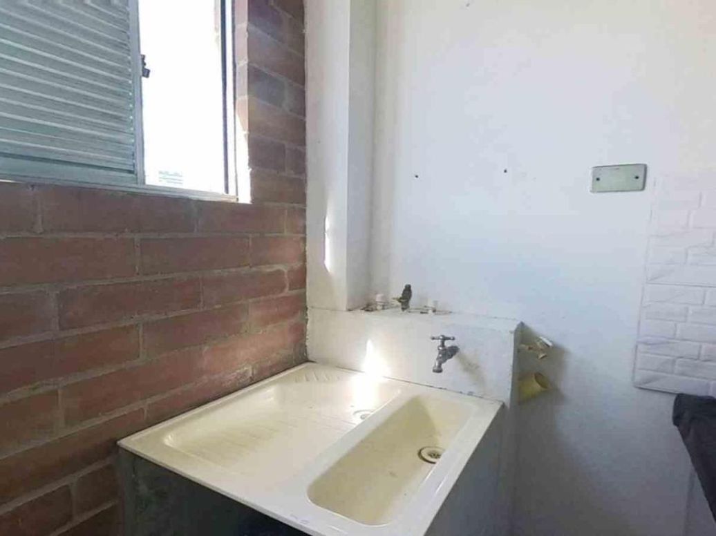Apartamento de 3 alcobas en venta en Zona Franca, Bogotá, 44 m² · foto 18 de 20
