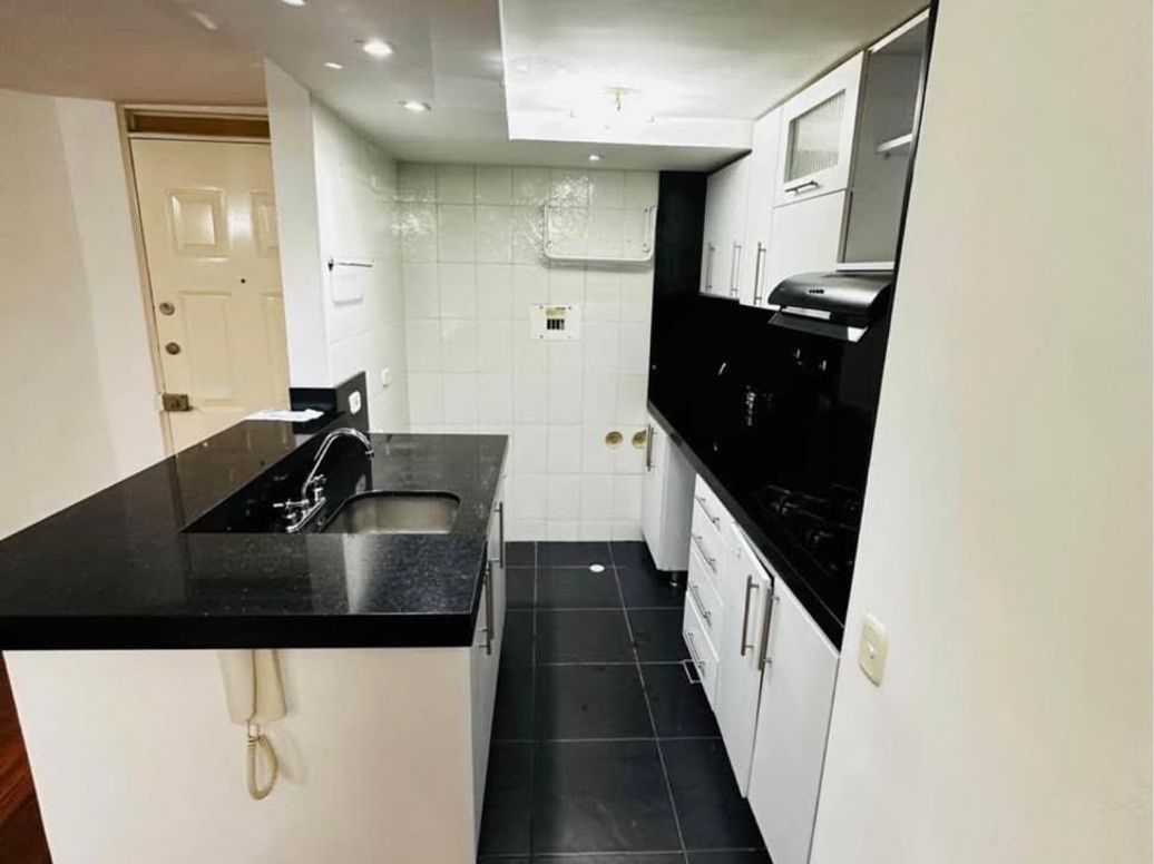 Apartamento de 2 alcobas en arriendo en Balcones De Oriente, Bogotá, 46 m² · foto 2 de 11