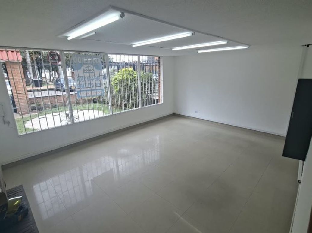 Casa de 5 alcobas en venta en Polo Club, Bogotá, 200 m² · foto 11 de 20