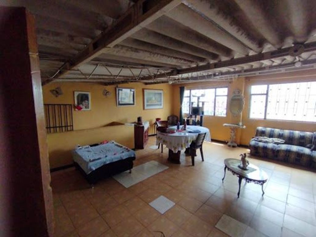 Casa de 9 alcobas en arriendo en Quirigua, Bogotá, 185 m² · foto 16 de 20