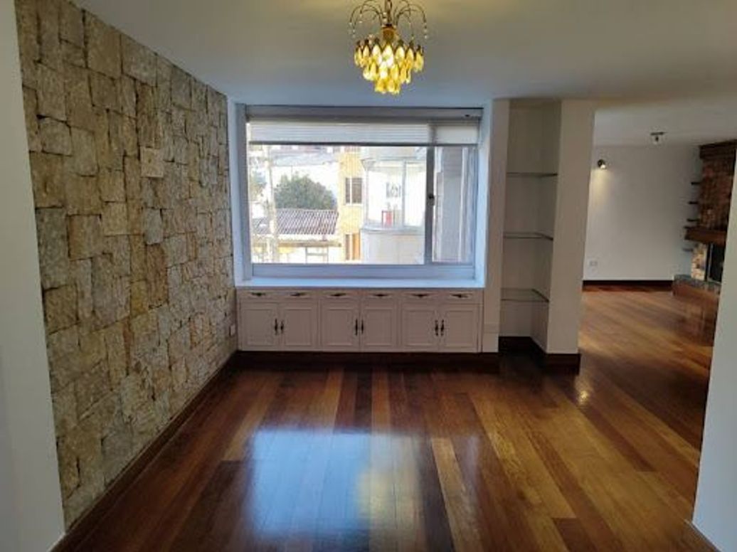 Apartamento de 2 alcobas en arriendo en Los Rosales, Bogotá, 135 m² · foto 20 de 20