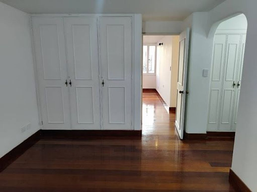 Apartamento de 2 alcobas en arriendo en Los Rosales, Bogotá, 135 m² · foto 18 de 20