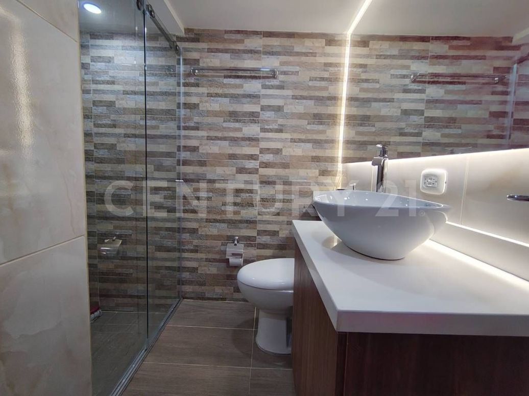 Apartaestudio en arriendo en La Felicidad, Bogotá, 32 m² · foto 4 de 17