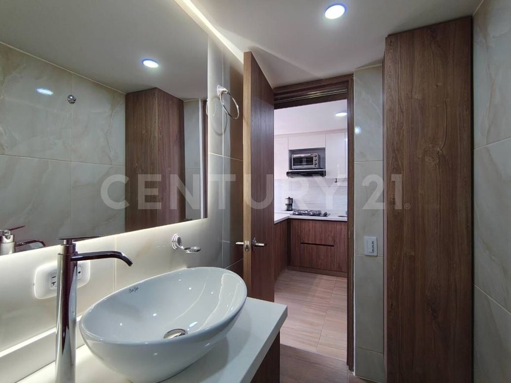 Apartaestudio en arriendo en La Felicidad, Bogotá, 32 m² · foto 5 de 17