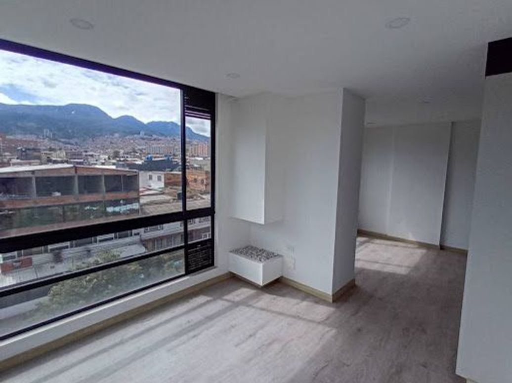 Apartamento de 3 alcobas en venta en Ciudad Jardín Sur, Bogotá, 70 m² · foto 2 de 20
