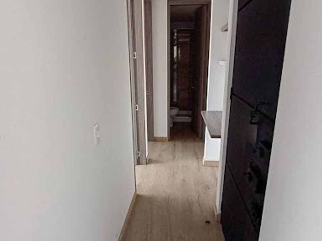 Apartamento de 3 alcobas en venta en Ciudad Jardín Sur, Bogotá, 70 m² · foto 12 de 20