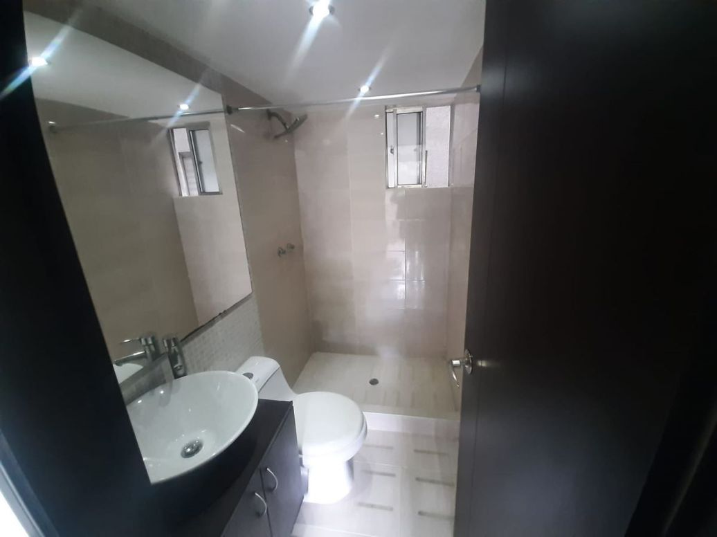 Apartamento de 2 alcobas en arriendo en Tuna Alta, Bogotá, 52 m² · foto 14 de 15