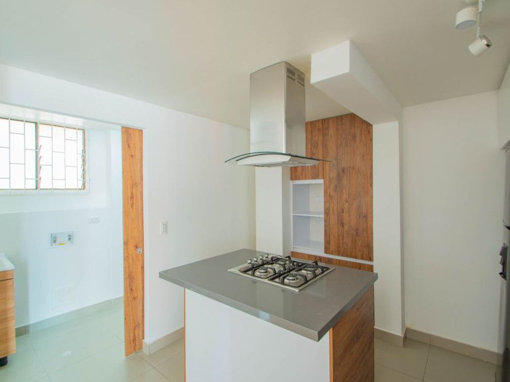 Apartamento de 3 alcobas en arriendo en Los Cedritos, Bogotá, 83 m² · foto 8 de 20