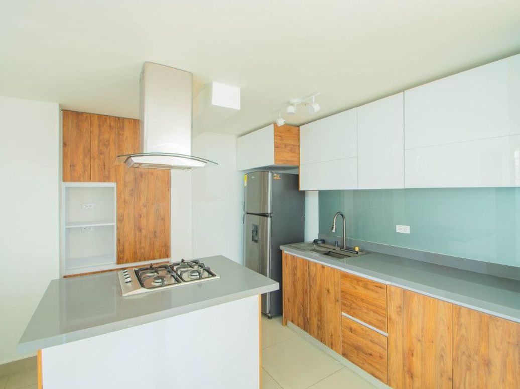 Apartamento de 3 alcobas en arriendo en Los Cedritos, Bogotá, 83 m² · foto 6 de 20