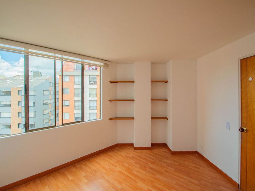 Apartamento de 3 alcobas en arriendo en Los Cedritos, Bogotá, 83 m² · foto 15 de 20