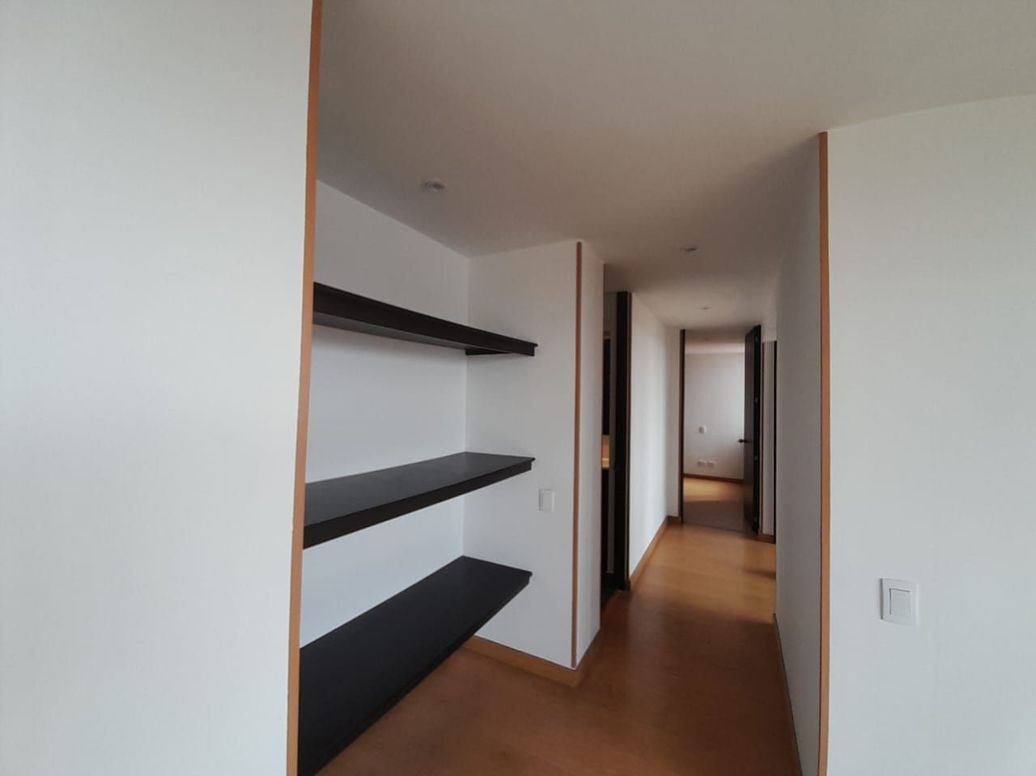 Apartamento de 3 alcobas en arriendo en Américas Central, Bogotá, 62 m² · foto 4 de 13