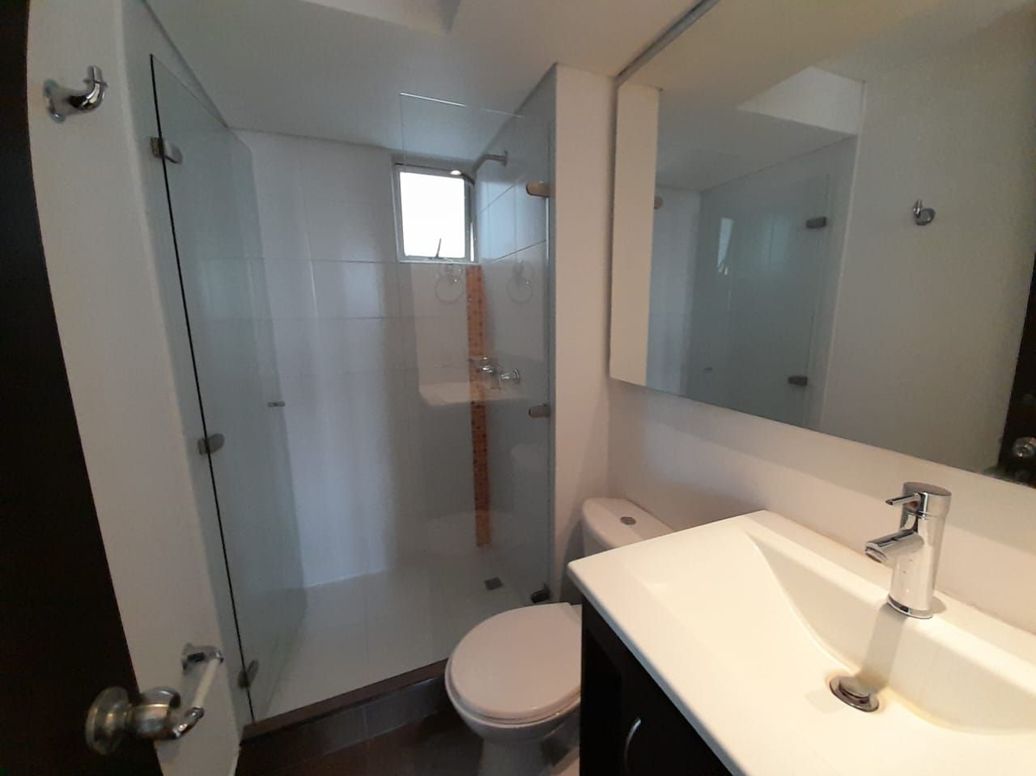 Apartamento de 3 alcobas en arriendo en Américas Central, Bogotá, 62 m² · foto 3 de 13