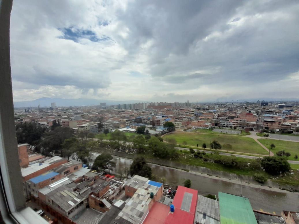 Apartamento de 3 alcobas en arriendo en Américas Central, Bogotá, 62 m² · foto 10 de 13