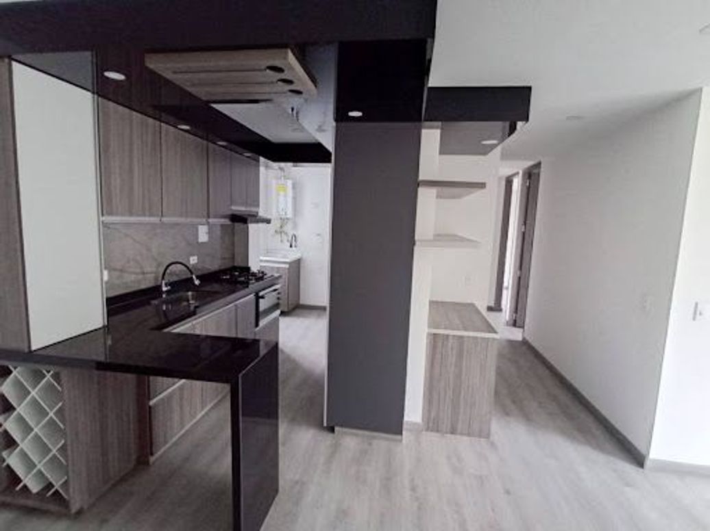 Apartamento de 3 alcobas en venta en Ciudad Jardín Sur, Bogotá, 65 m² · foto 13 de 20