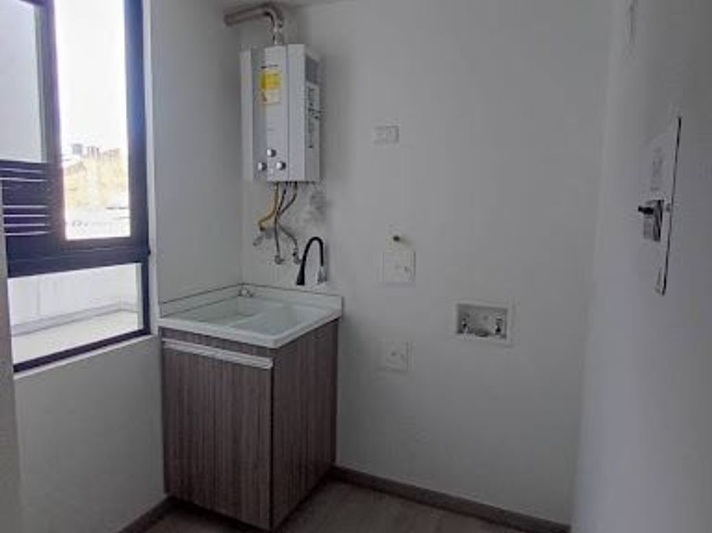 Apartamento de 3 alcobas en venta en Ciudad Jardín Sur, Bogotá, 65 m² · foto 17 de 20