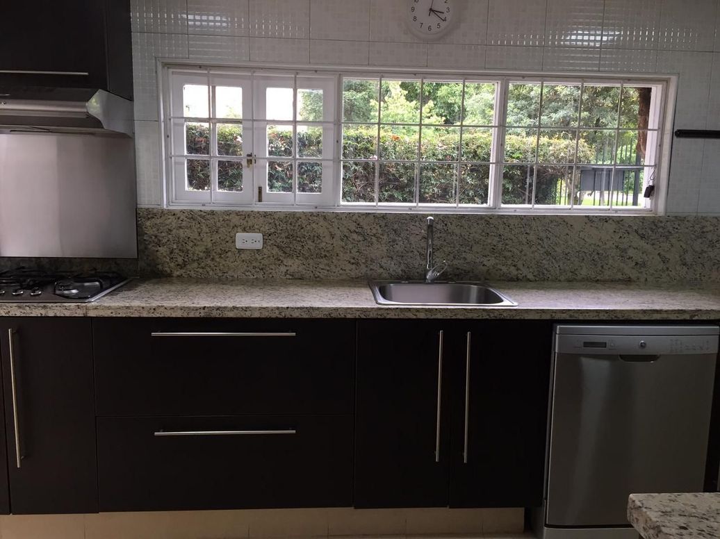 Casa de 4 alcobas en venta en La Calleja, Bogotá, 222 m² · foto 8 de 17