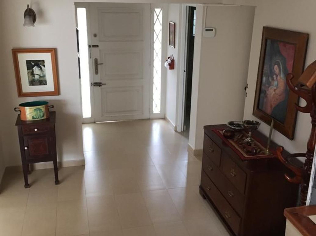 Casa de 4 alcobas en venta en La Calleja, Bogotá, 222 m² · foto 3 de 17