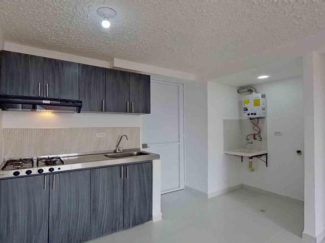 Apartamento de 2 alcobas en venta en Hayuelos, Bogotá, 39 m² · foto 10 de 11