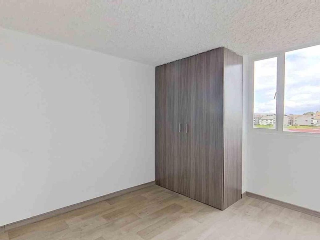 Apartamento de 2 alcobas en venta en Hayuelos, Bogotá, 39 m² · foto 8 de 11