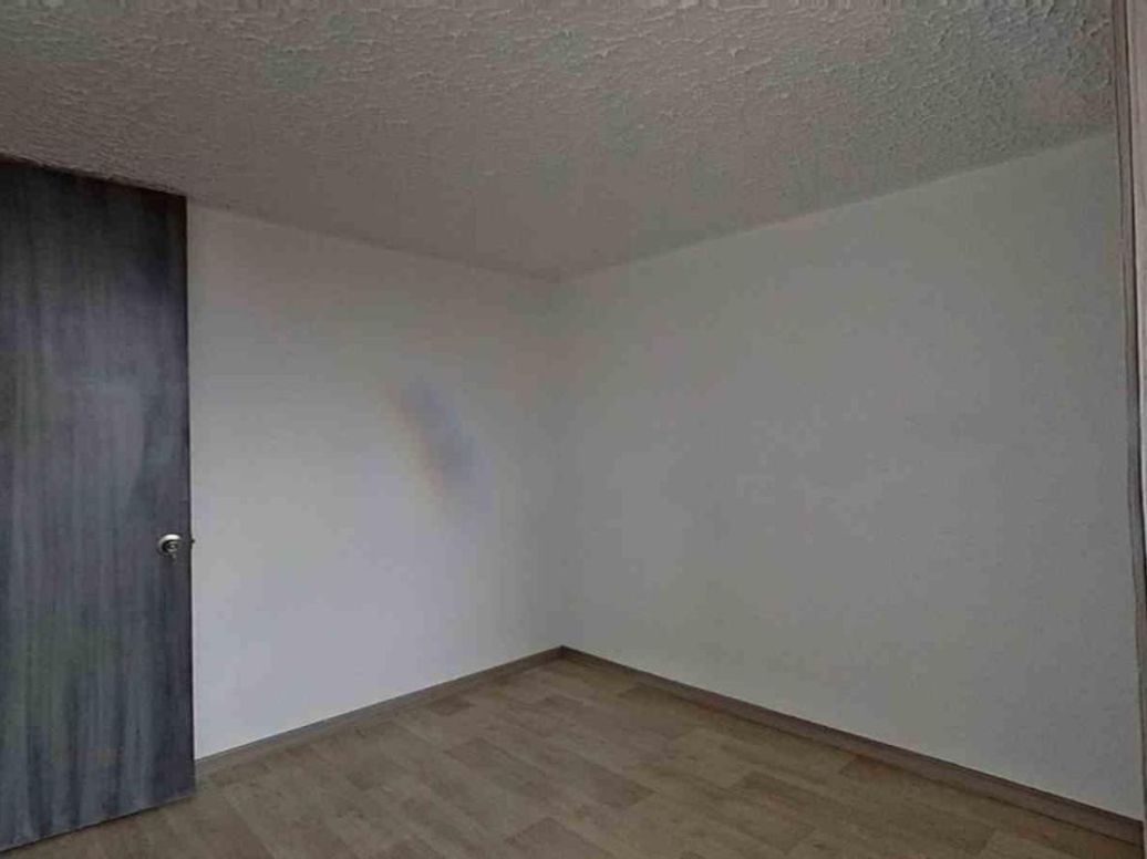 Apartamento de 2 alcobas en venta en Hayuelos, Bogotá, 39 m² · foto 7 de 11