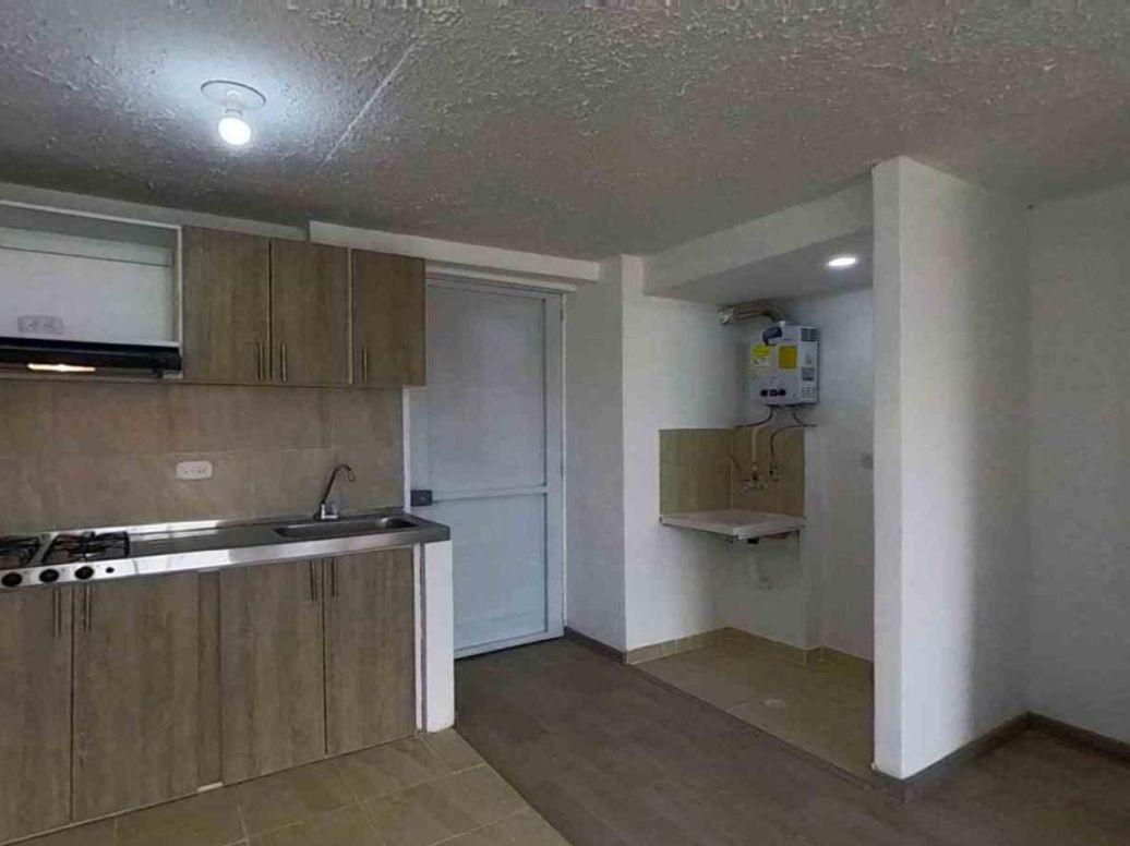 Apartamento de 1 alcoba en venta en Hayuelos, Bogotá, 39 m² · foto 15 de 18
