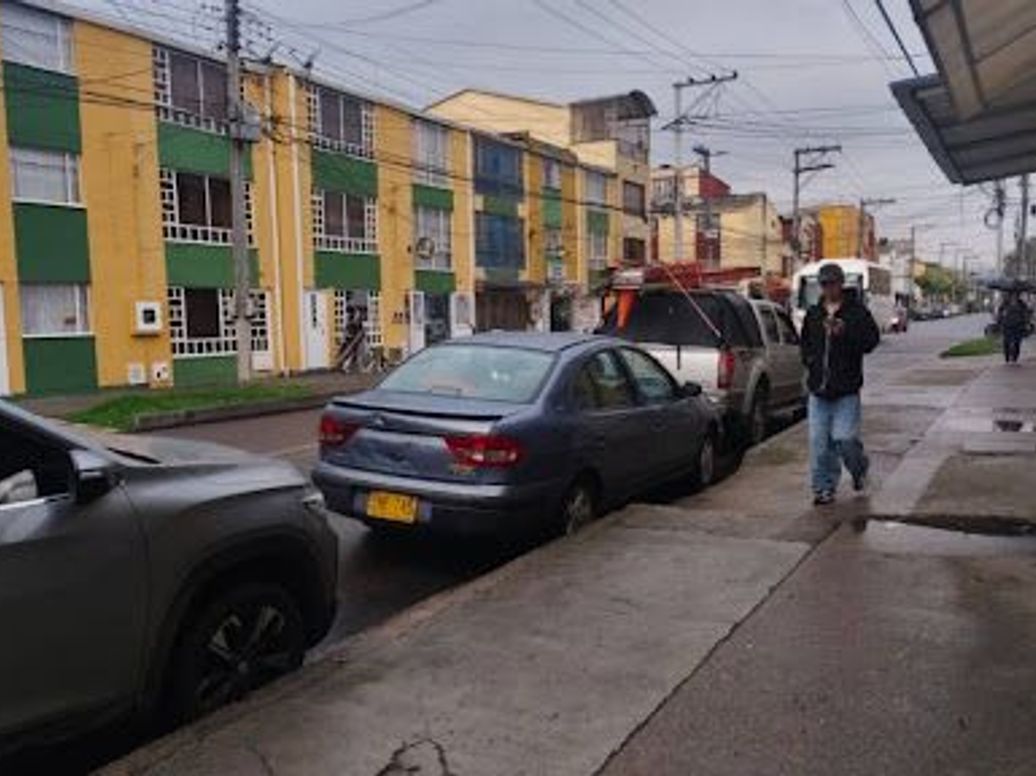 Apartaestudio en arriendo en Villas De Granada, Bogotá, 60 m² · foto 12 de 15