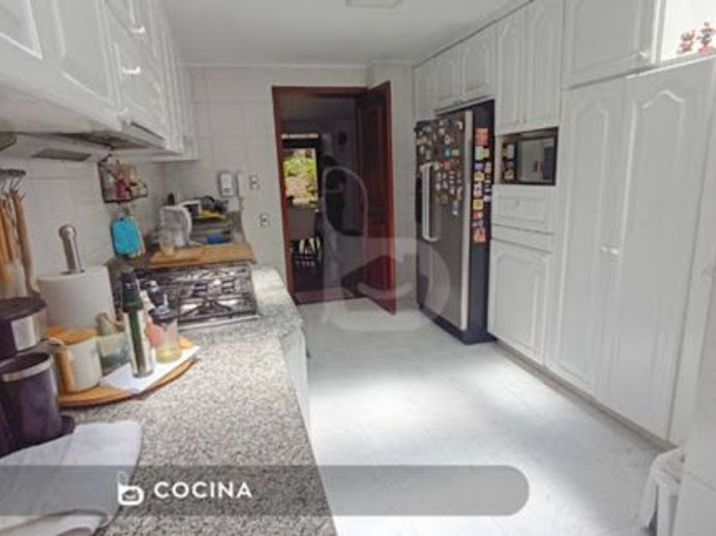 Casa de 3 alcobas en venta en Sotileza, Bogotá, 265 m² · foto 6 de 16