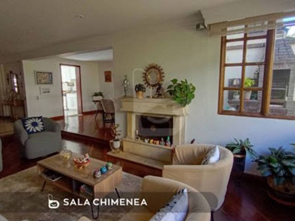 Casa de 3 alcobas en venta en Sotileza, Bogotá, 265 m² · foto 5 de 16