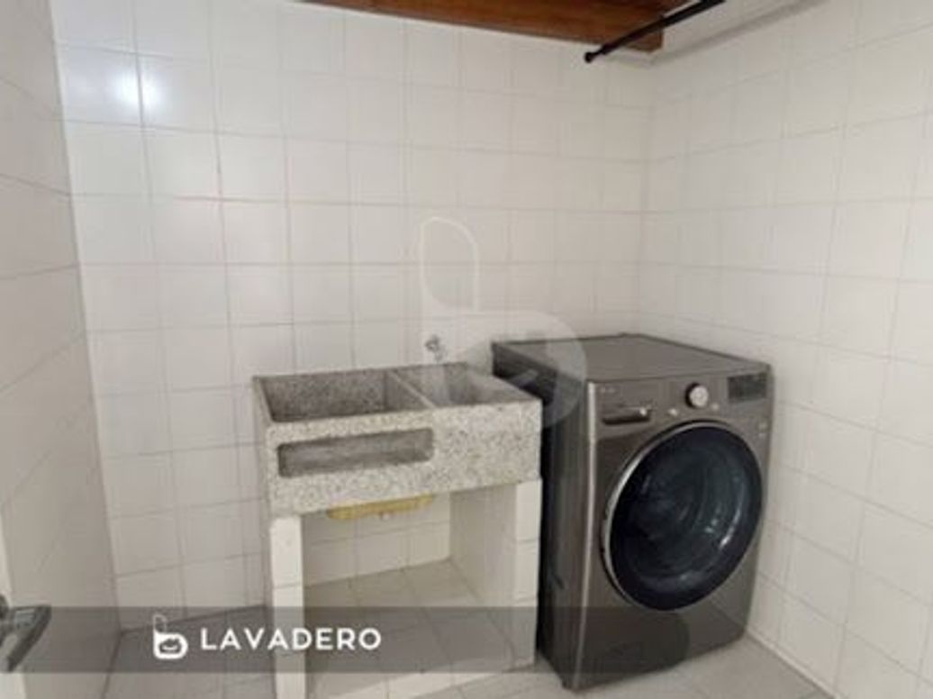 Casa de 3 alcobas en venta en Sotileza, Bogotá, 265 m² · foto 14 de 16