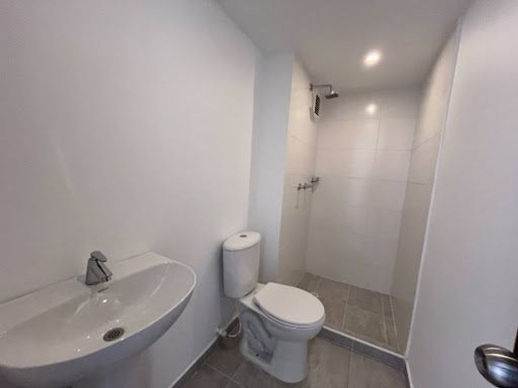 Apartamento de 2 alcobas en arriendo en El Redil, Bogotá, 41 m² · foto 9 de 15