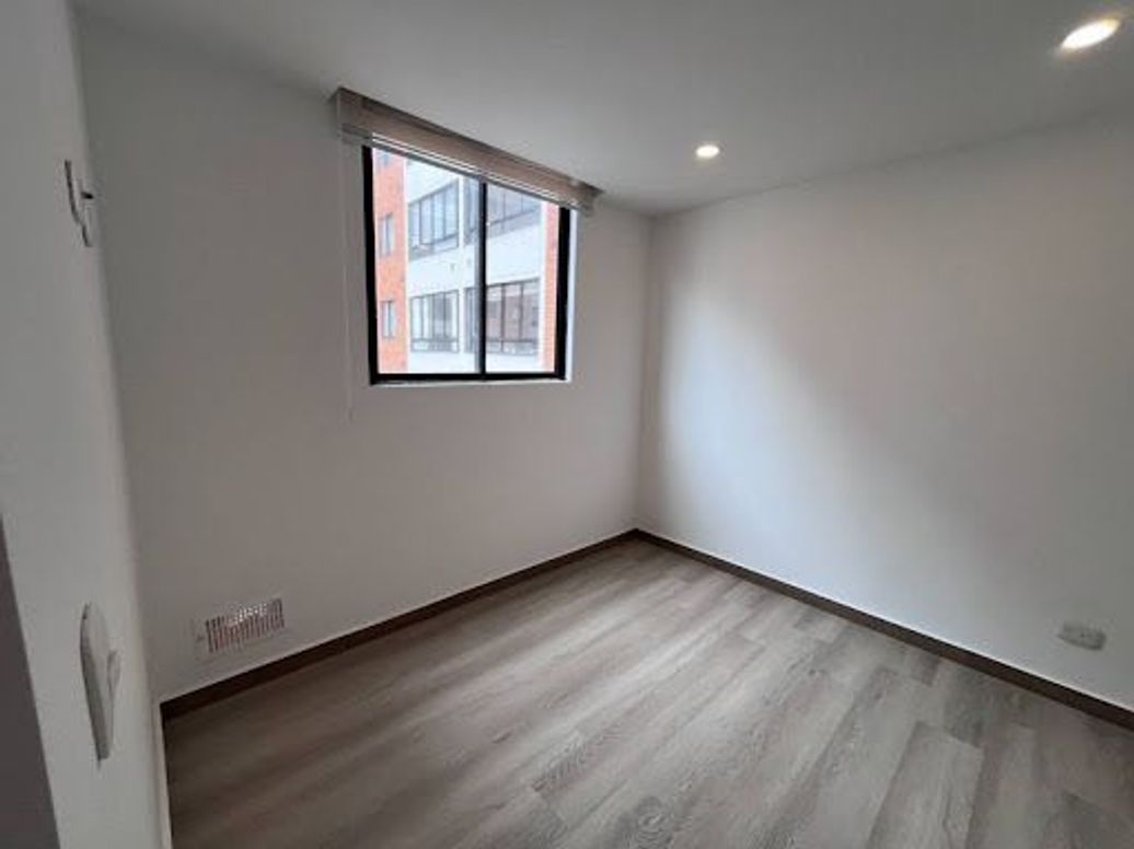 Apartamento de 2 alcobas en arriendo en El Redil, Bogotá, 41 m² · foto 11 de 15