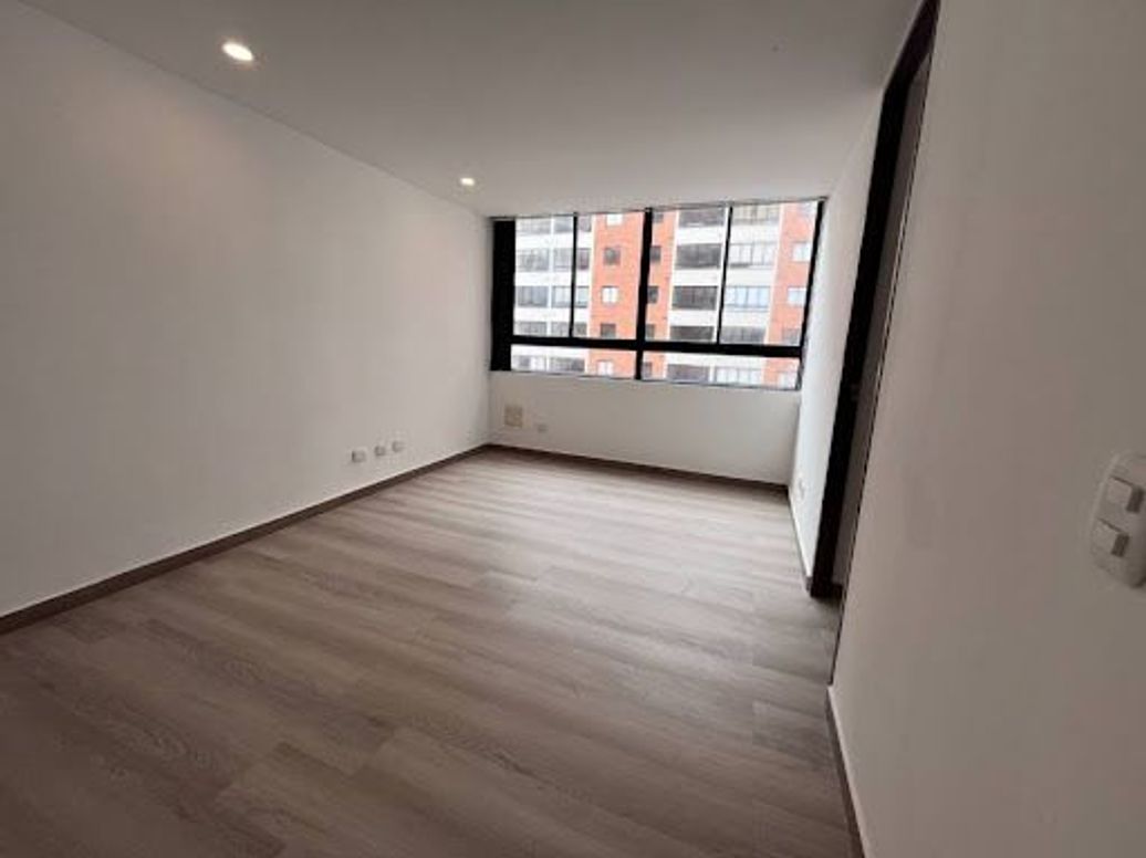 Apartamento de 2 alcobas en arriendo en El Redil, Bogotá, 41 m² · foto 3 de 15