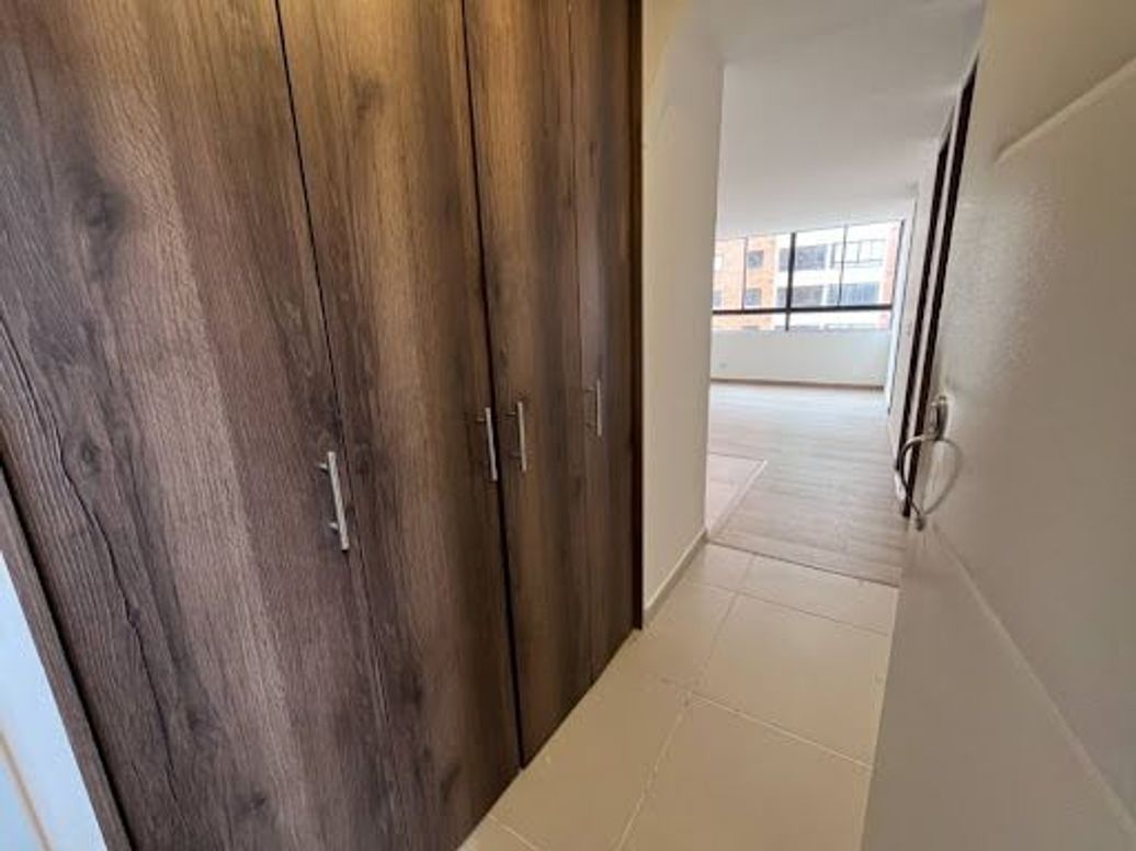 Apartamento de 2 alcobas en arriendo en El Redil, Bogotá, 41 m² · foto 2 de 15