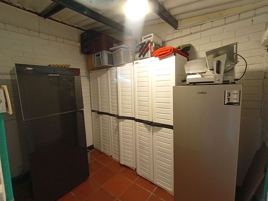 Casa de 4 alcobas en venta en Los Andes, Bogotá, 250 m² · foto 12 de 19