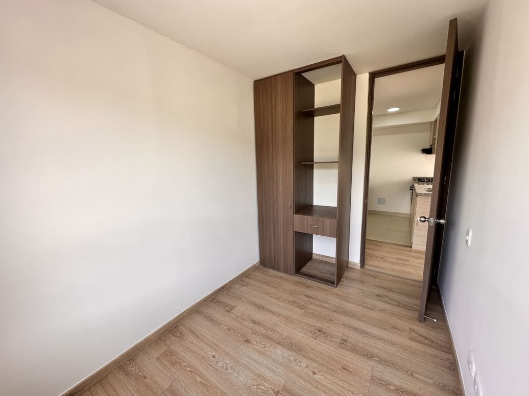 Apartamento de 2 alcobas en arriendo en Santa Teresa, Bogotá, 45 m² · foto 12 de 16