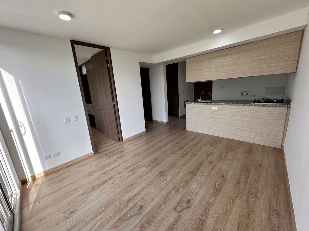 Apartamento de 2 alcobas en arriendo en Santa Teresa, Bogotá, 45 m² · foto 7 de 16