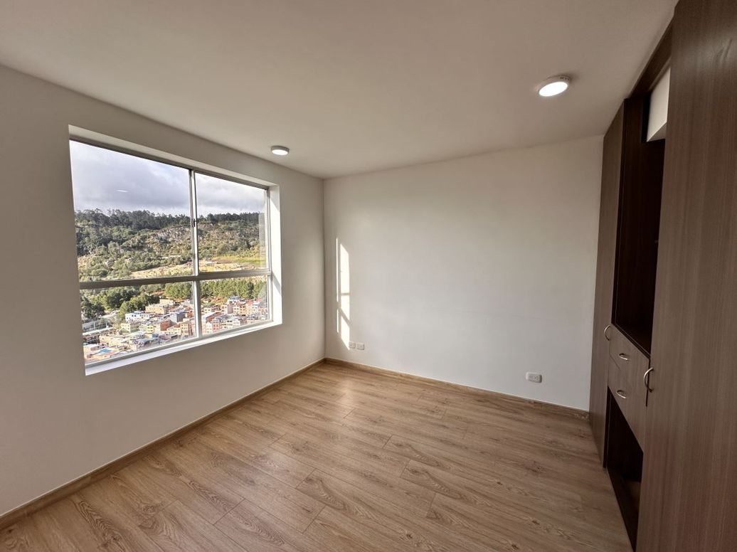 Apartamento de 2 alcobas en arriendo en Santa Teresa, Bogotá, 45 m² · foto 11 de 16