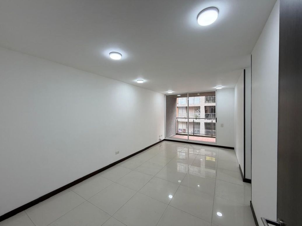 Apartamento de 3 alcobas en arriendo en La Felicidad, Bogotá, 68 m² · foto 3 de 20