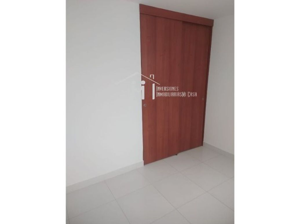 Apartamento de 3 alcobas en arriendo en Colombia, Bogotá, 140 m² · foto 7 de 16